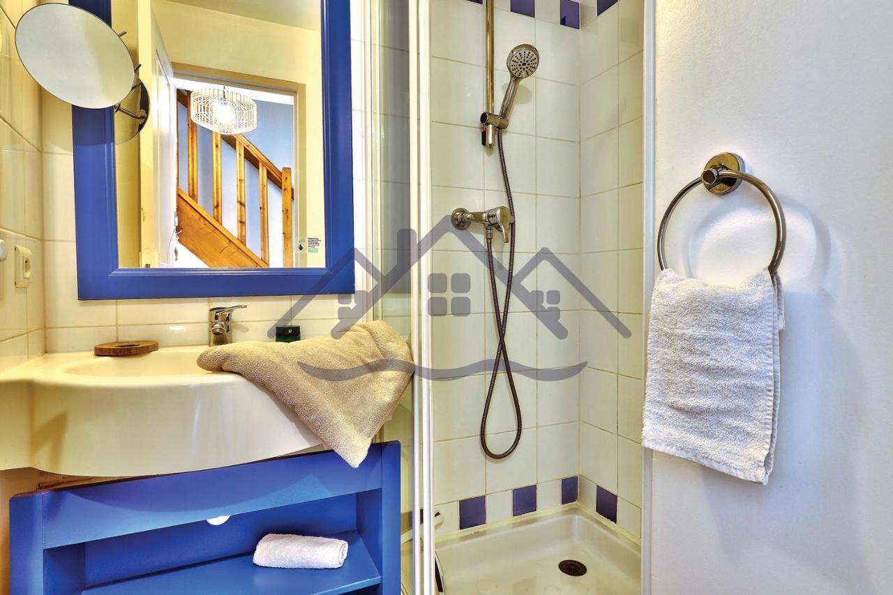 Apartment Localise Au - A22 - Belle Vue Sur La Mer, La Piscine Et Le Jardin - A Pied, Plages, Port, Centre, Commerces, Marche - Wifi Inclus - Animaux Bienvenus - Linge De Lit Inclus